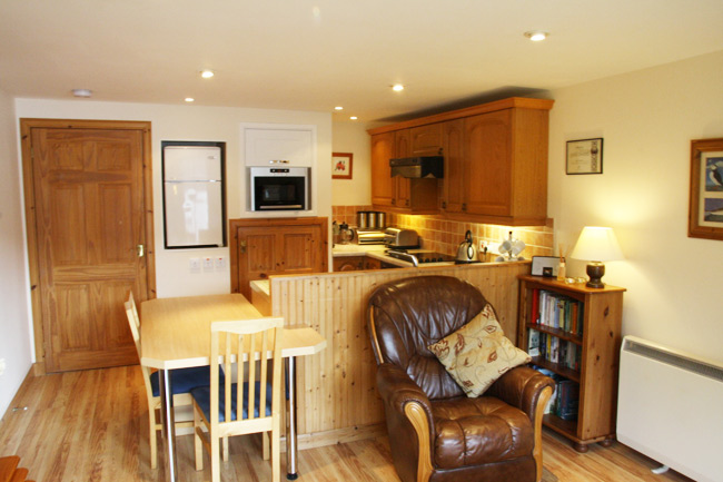 The kitchen in Waterside Cottage