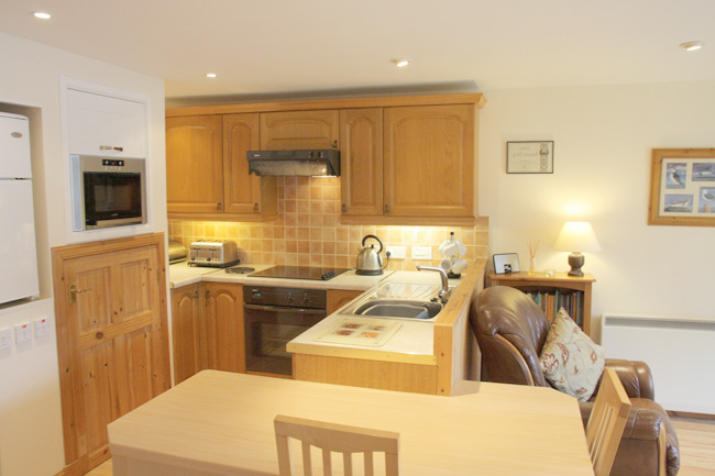 The kitchen of Waterside Cottage